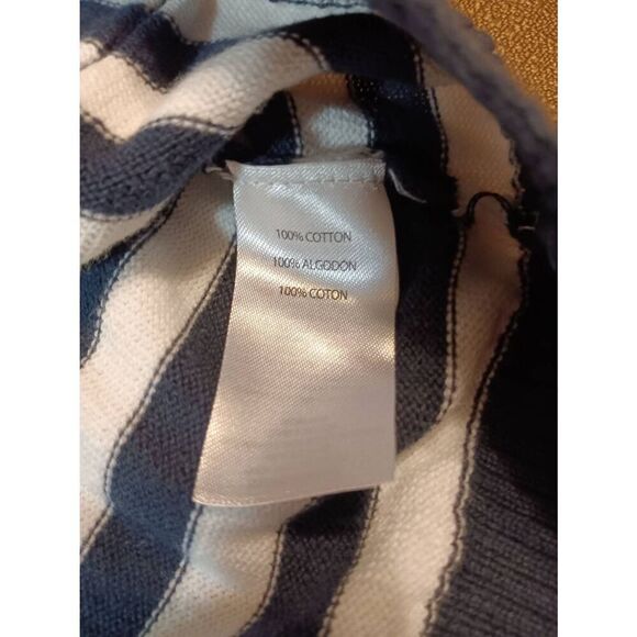 Kitestrings by Heartstrings Hoodie           Size: 8/10  (0750) - Picture 3 of 10